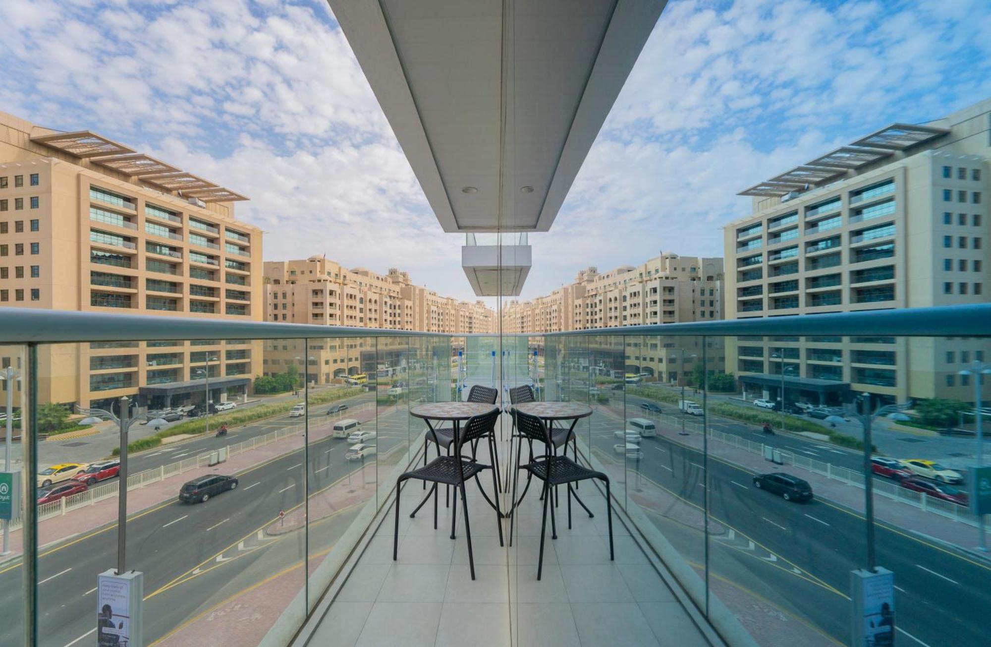 Studio With Private Beach Access At Palm Jumeirah Дубай Екстериор снимка