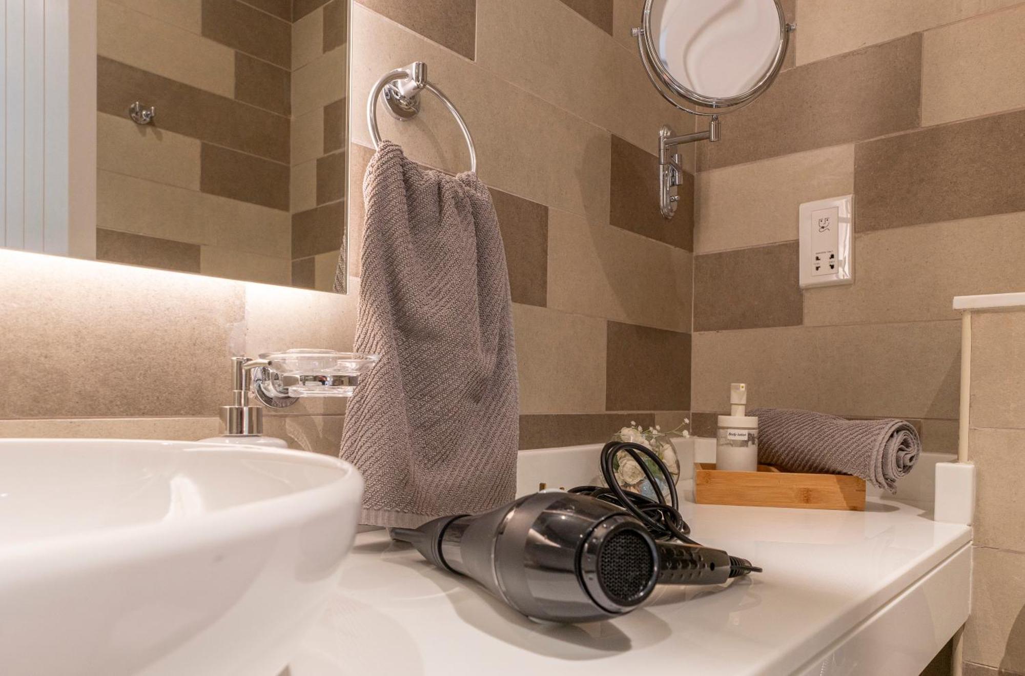 Studio With Private Beach Access At Palm Jumeirah Дубай Екстериор снимка