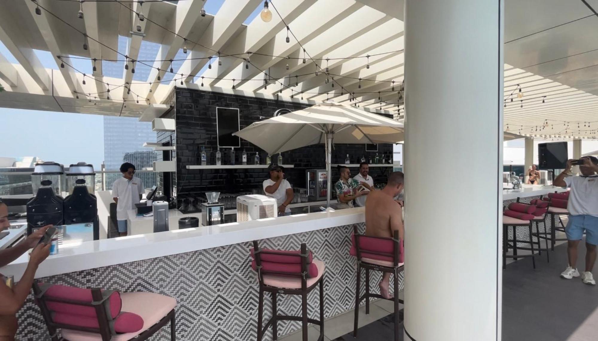 Studio With Private Beach Access At Palm Jumeirah Дубай Екстериор снимка